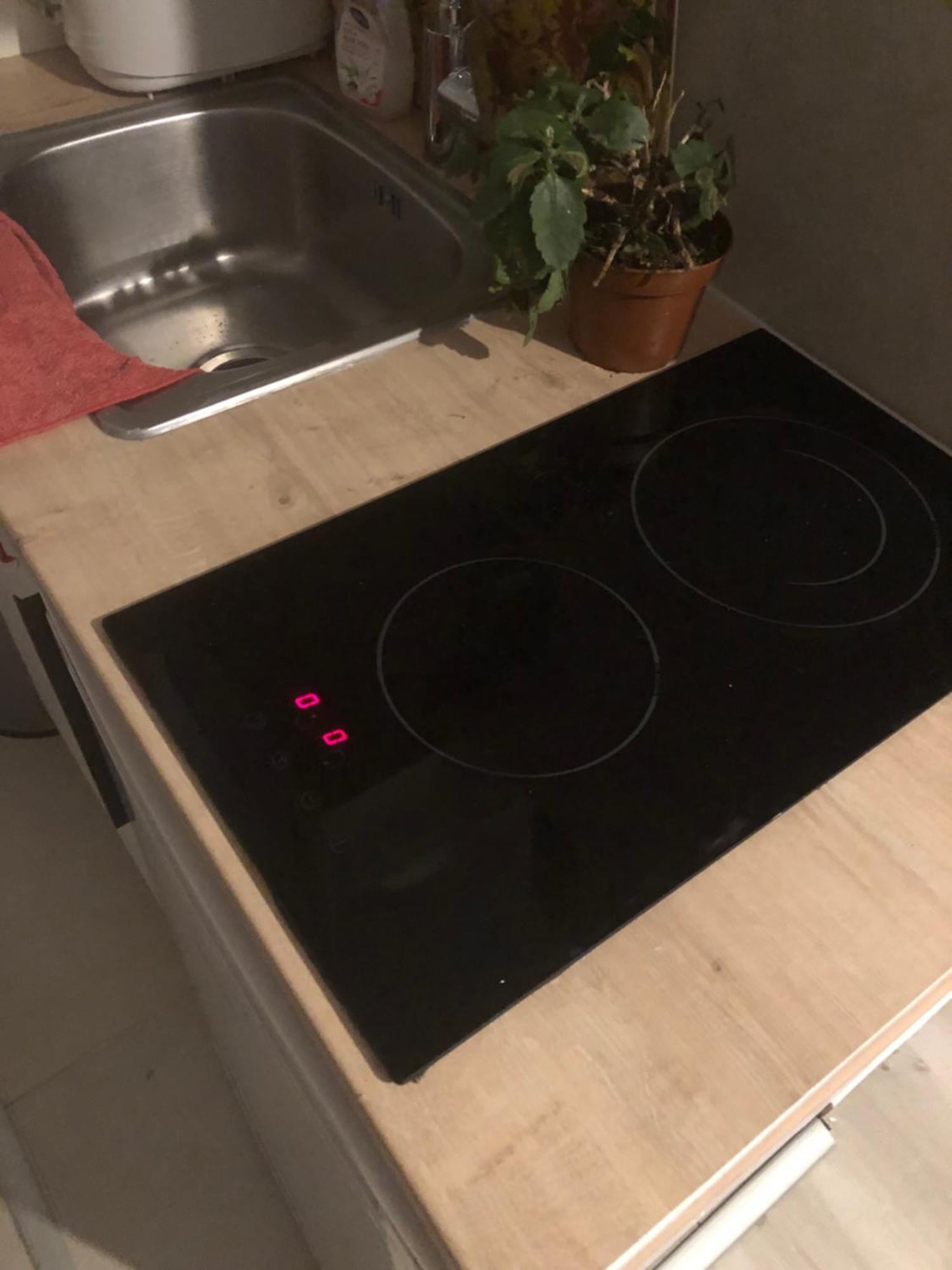Studio "Maryline" Sejours Parisiens Abordables - Rez De Chaussee Sur Beau Patio Ombrage- Accessible Handcaps - Grand Canape-Lit Clic Clac 2 Places - Cuisine Equipee - Salle De Bains - 5 Minutes Du Metro Brochant Ligne 13,Bus 74 Et 31 ภายนอก รูปภาพ