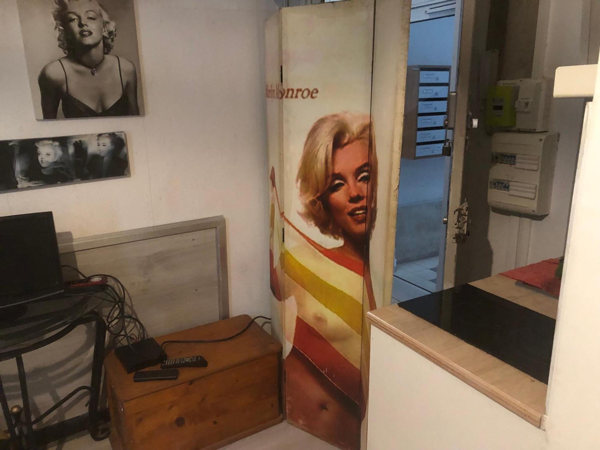 Studio "Maryline" Sejours Parisiens Abordables - Rez De Chaussee Sur Beau Patio Ombrage- Accessible Handcaps - Grand Canape-Lit Clic Clac 2 Places - Cuisine Equipee - Salle De Bains - 5 Minutes Du Metro Brochant Ligne 13,Bus 74 Et 31 ภายนอก รูปภาพ